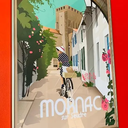 L'amiral Maison Avec Piscine/parking/wifi/plages 5kms بيت للعطل *