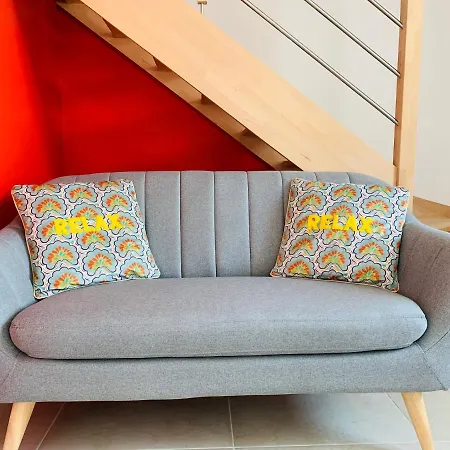 L'amiral Maison Avec Piscine/parking/wifi/plages 5kms بيت للعطل *