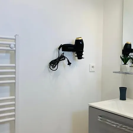 L'amiral Maison Avec Piscine/parking/wifi/plages 5kms