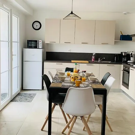 L'amiral Maison Avec Piscine/parking/wifi/plages 5kms *