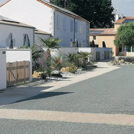 L'amiral Maison Avec Piscine/parking/wifi/plages 5kms * Les Mathes